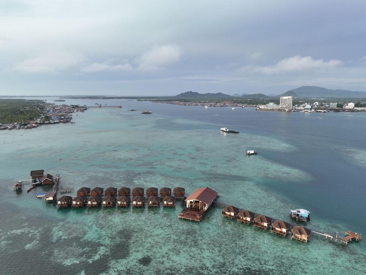Sea Star Resort Semporna Exterior photo